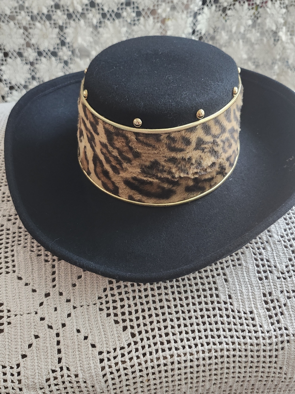 Cache Vintage Black Wide-Brim Hat with Leopard Print Band and Gold Studs